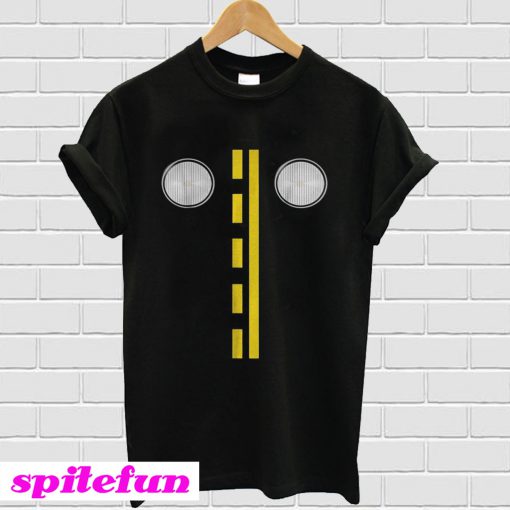 Headlights with road markings funny halloween costume T-Shirt